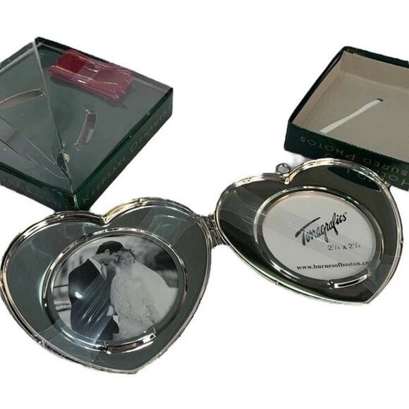 Locket Keepsake Holiday Ornament 2 Photos 2000 Terragrafics Burnes Of Boston - Picture 1 of 8